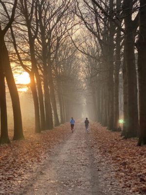 running-300×400